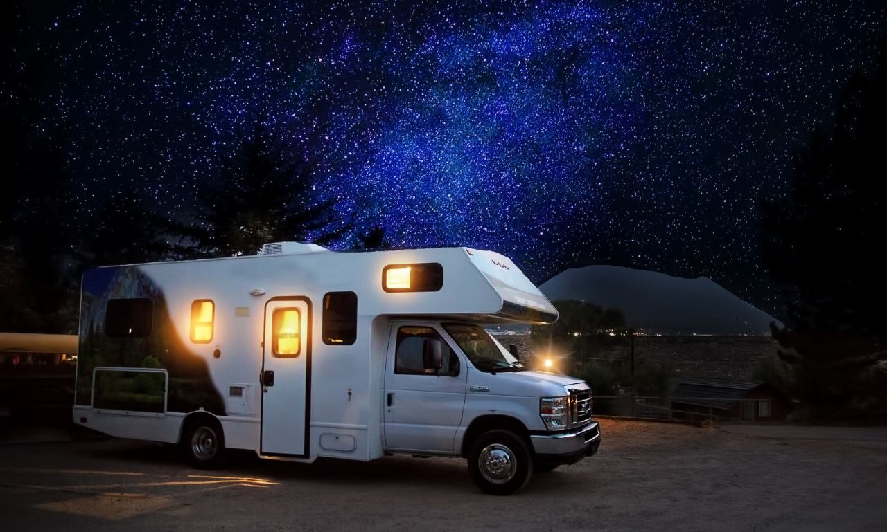 how many people can travel in an rv