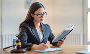 Should A Lawyer Be Hired For An Arraignment?